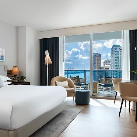 킴턴 에픽 호텔 마이애미 외부 사진 A guest room at the hotel