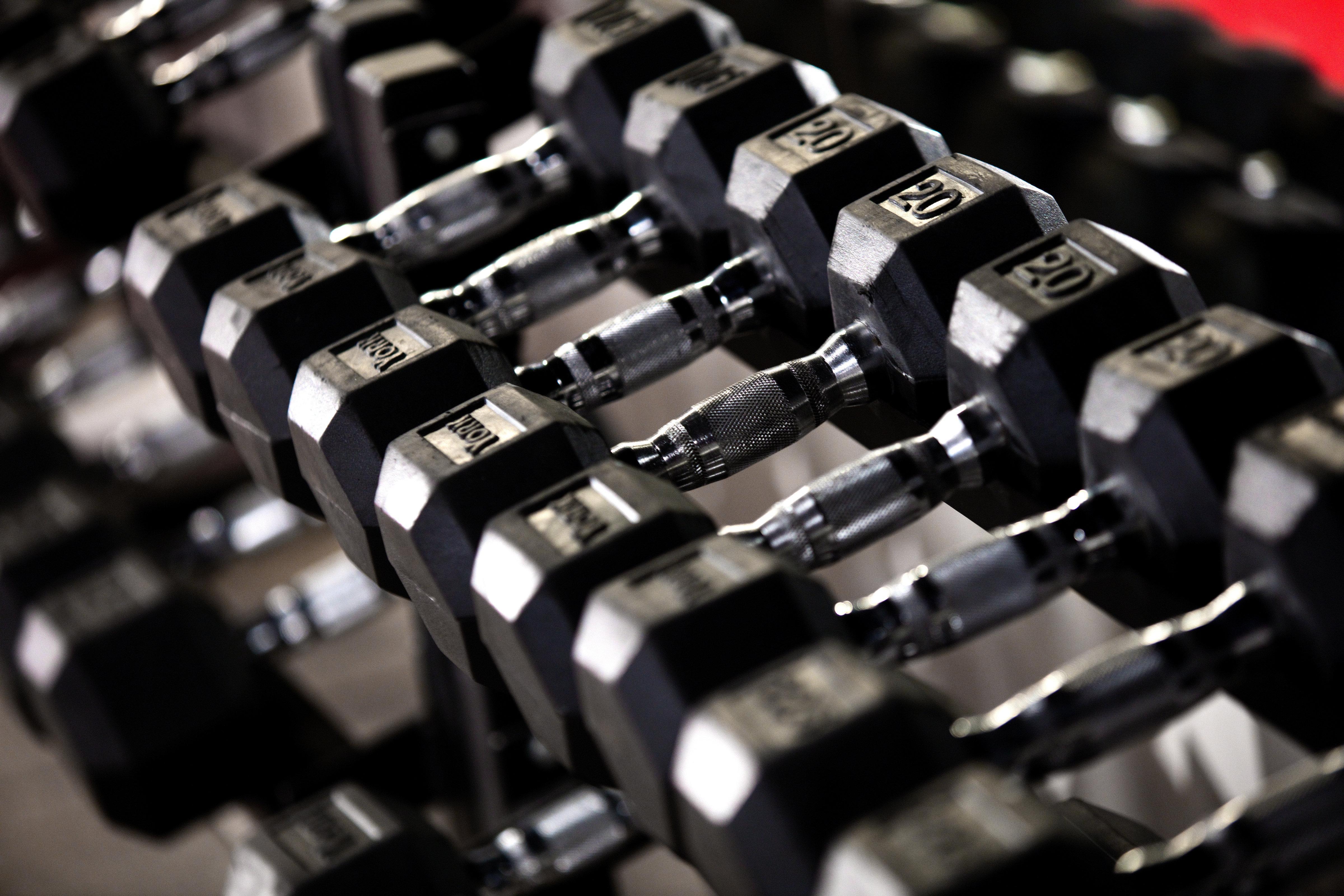 킴턴 에픽 호텔 마이애미 외부 사진 Hexagonal dumbbells
